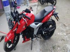 TVS Apache RTR 160 4V